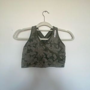 Gymshark- Adapt Camo Seamless Bra, Green (Medium)